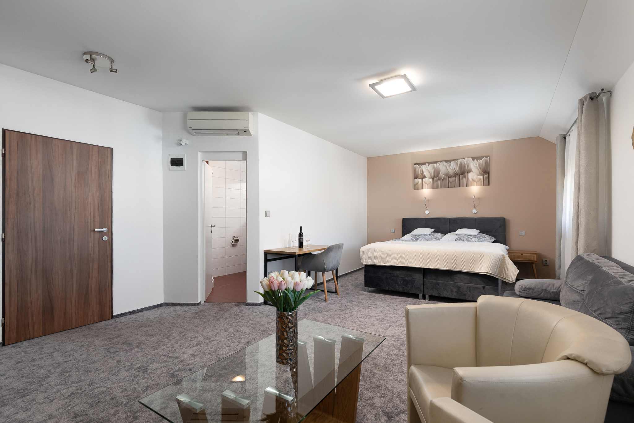 Deluxe room for 4 guests